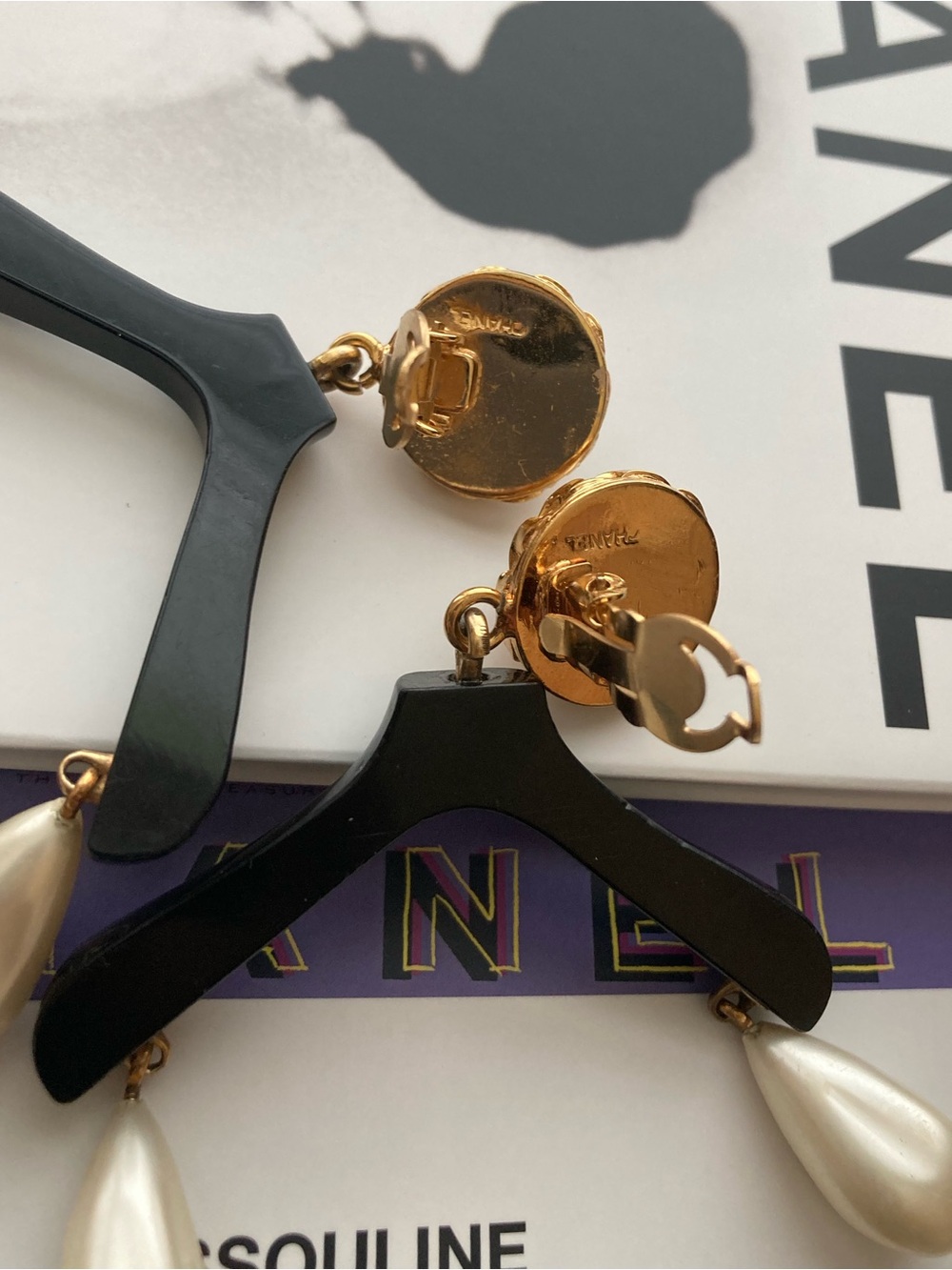 CHANEL Black Hanger Earrings with Gold & Pearl Drops - Picture 8 of 16
